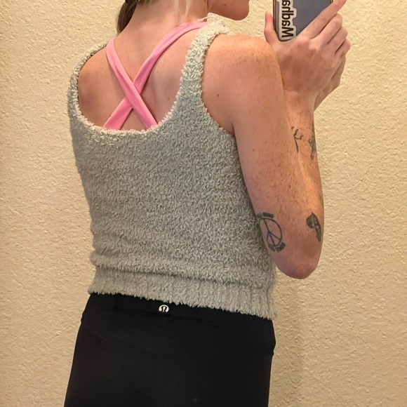 SKIMS fuzzy cozy tank top - Picture 2 of 3